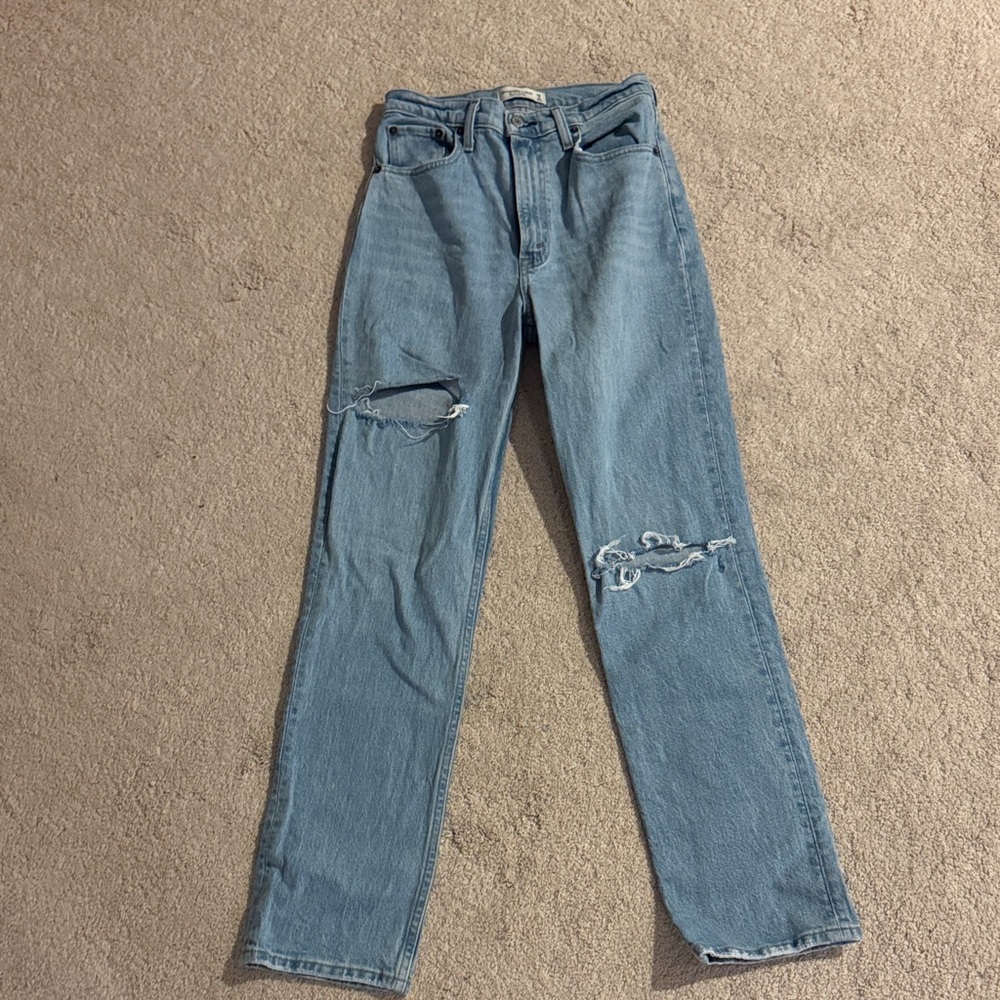 Abercrombie & Fitch Light Blue 90s Straight Leg Jeans